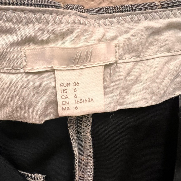 H&M Women's Grey and Cream Trousers - Picture 5 of 6